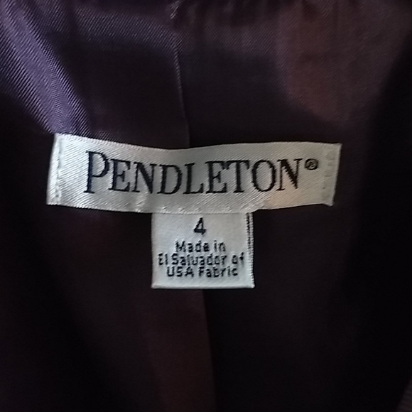 Blazer - Picture 2 of 4